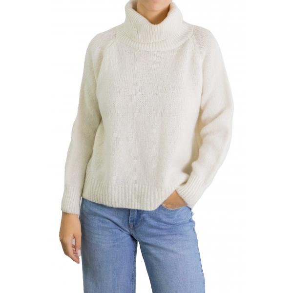 Maglia girocollo tinta unita in mohair 